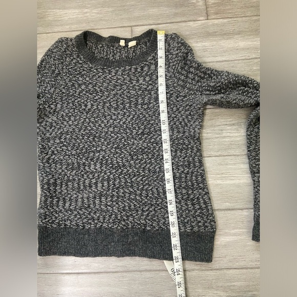 Anthropologie Moth Charcoal Gray Crew Neck Pullover Sweater Sz Medium - Picture 8 of 9